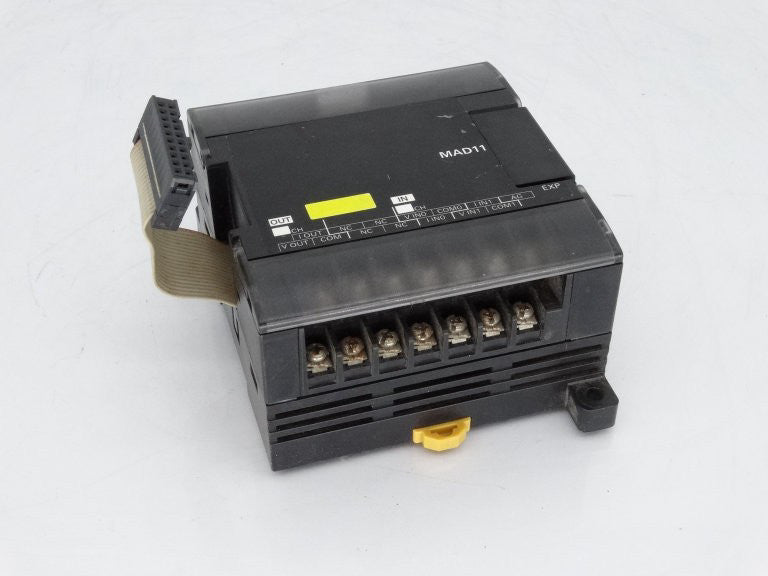 OMRON CP1W-MAD11 PLC MODULE