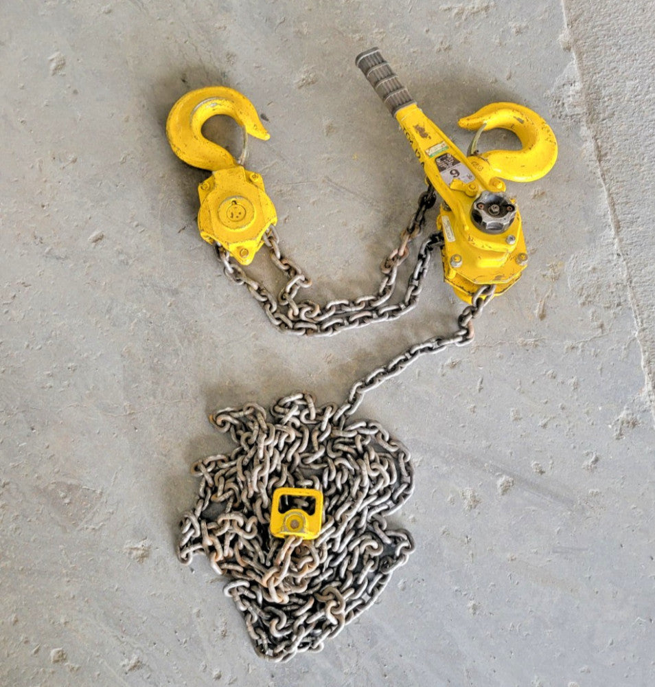 YALE SHOP KING PSB-A 6 TON LEVER CHAIN HOIST W/28 FT CHAIN AND CASE