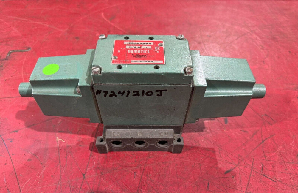 NEW NUMATICS 120V. PNEUMATIC SOLENOID VALVE 33DSA441O000030