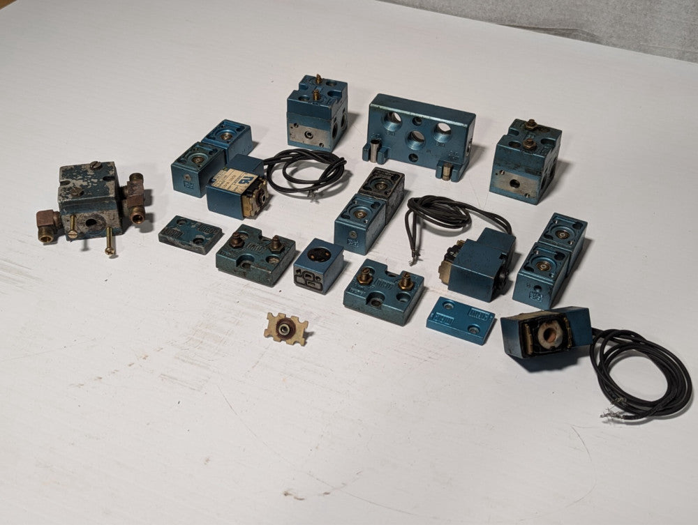 Lot of MAC solenoid valve parts as pictured, including PIB-111CAAA