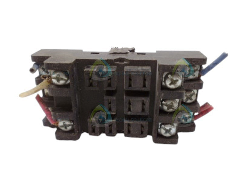 YOUNG NDSQ-11 RELAY SOCKET  UNMP