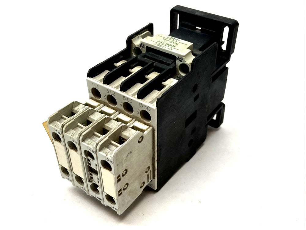 General Electric CL00A310T Non-Reversing Contactor w/ BCLF01 Aux Contact