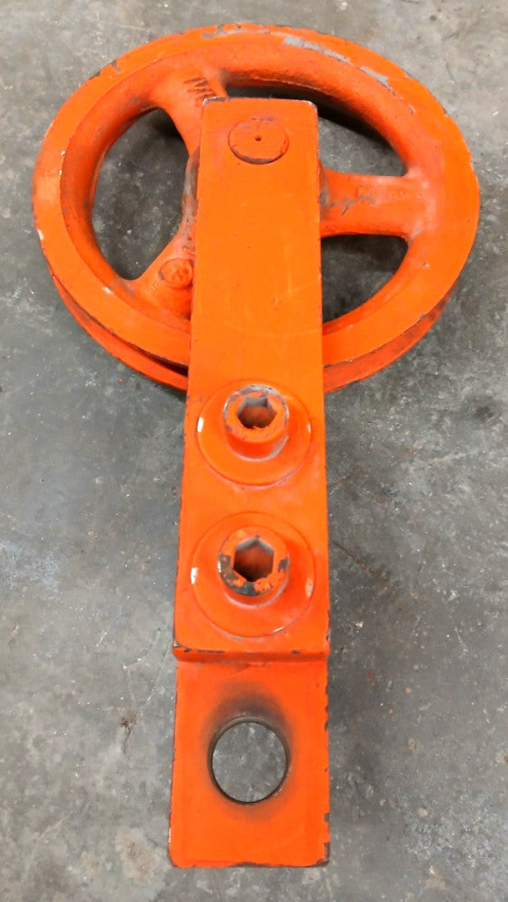 10" SHEAVE/PULLEY WITH BRACKET 1VU2 WIRE ROPE SIZE 3/4" HOLE DIAMETER 1-5/16"