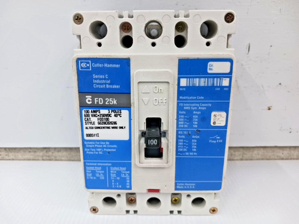 Cutler Hammer 100 Amp Circuit Breaker 3 Pole 600 VAC / 250 VDC 25kA FD3100