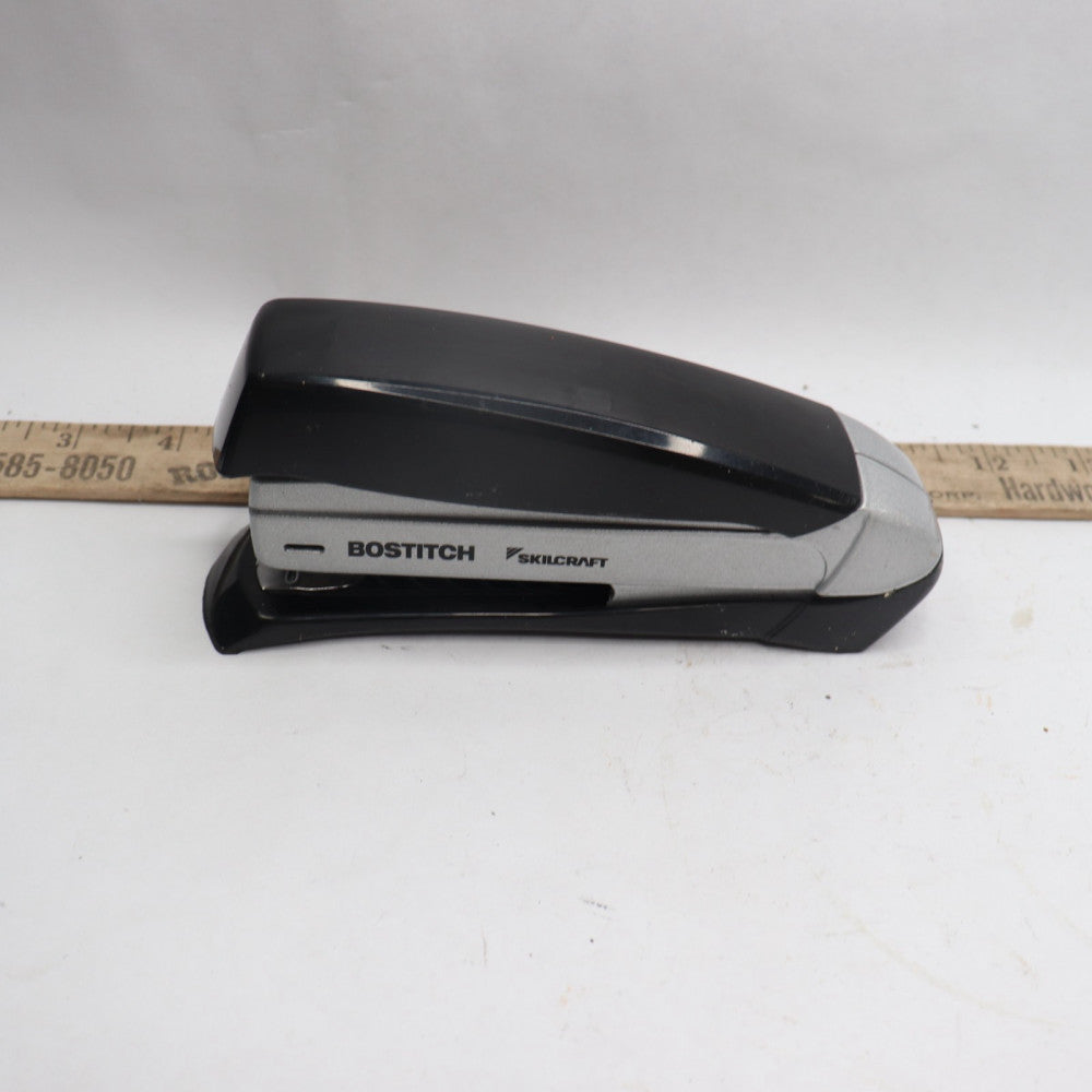 Bostitch Desktop Stapler 2211