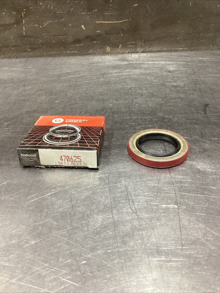 National 470625 Oil Seal 1.500x2.250x0.312" Federal Mogul USA Now Surplus