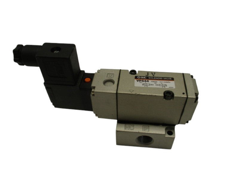SMC VP544 SOLENOID VALVE WITH BASE 94-138VAC  NSNP