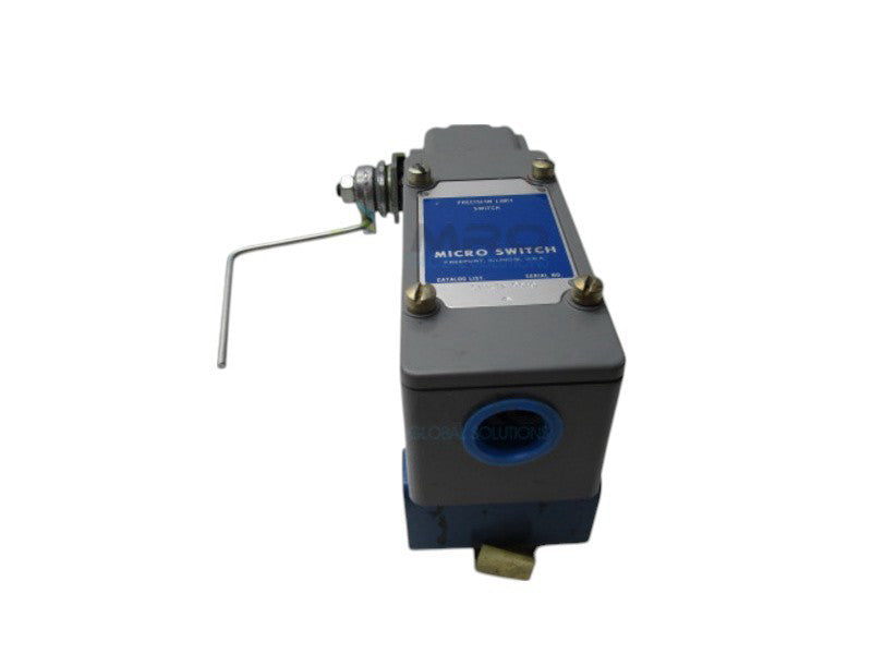 MICRO SWITCH 51ML72 (AS PICTURED)  UNMP