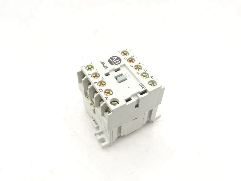 ALLEN BRADLEY 100-M05ND31 Contact Block - Used