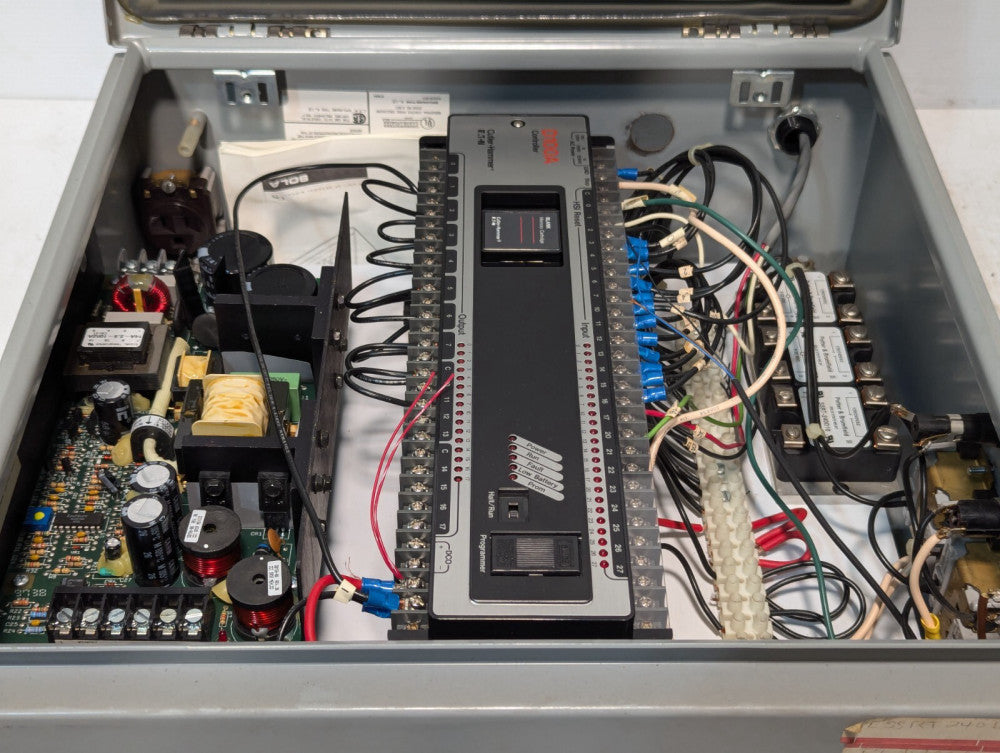 Cutler-Hammer D100CR40A controller with 9749301 Sola power supply in enclosure