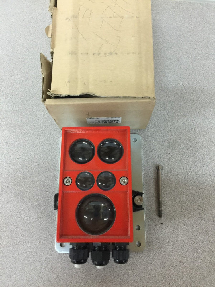 NEW LEUZE ELECTRONIC 50028603 DATA TRANSMISSION SYSTEM  DDLS 170/120.2-2110