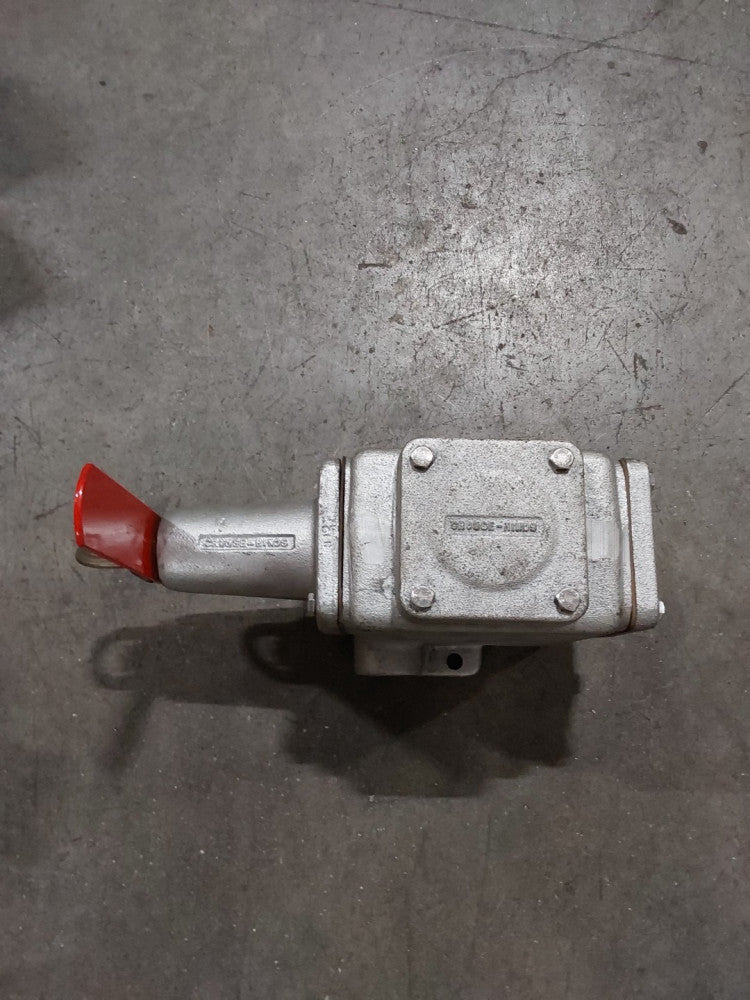 Crouse Hinds AFU0333 0 Conveyor Control Switch Housing AFU 0333 0, With 0205121