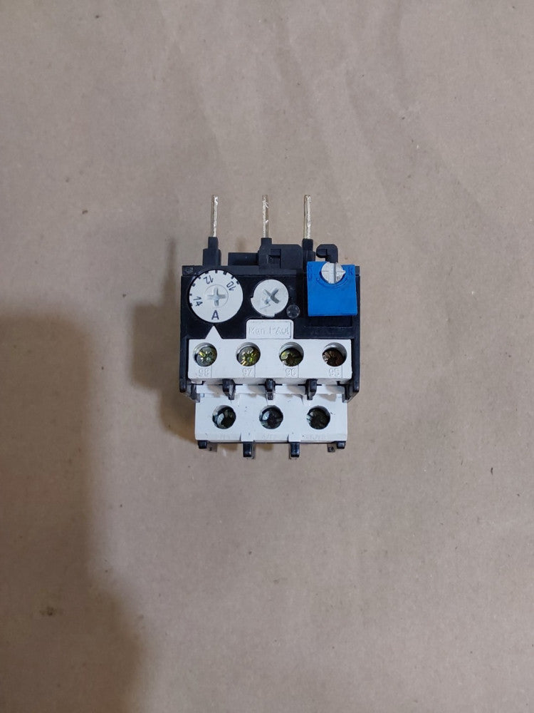 CUTLER HAMMER C316FNA3* OVERLOAD RELAY EATON SER A2 RANGE 2.8-4 Amp