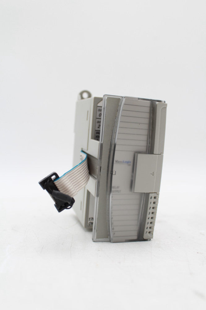 Allen-Bradley 1762-OW8 MicroLogix 8 Point VAC/VDC Relay Output Module