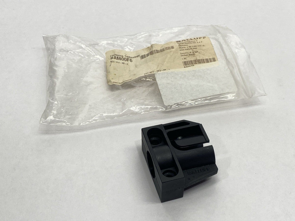 Balluff BAM00F6 Sensor Mounting Bracket BES 18,0-KB-2