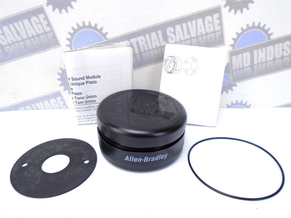 ALLEN-BRADLEY - 855T-BCB - 250V - 70mm LED STACK LIGHT BASE 1/2 NPT- (NEW)