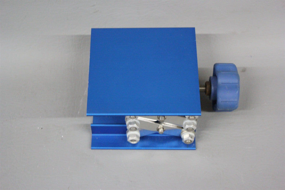 VWR 4" BLUE LAB JACK