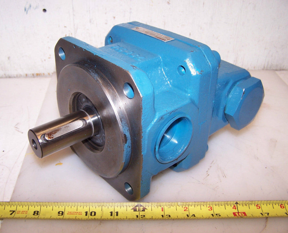 NEW VICKERS INTERNAL HYDRAULIC GEAR PUMP 25.5 ML/HR MODEL GPA3-25 EK2-30R 