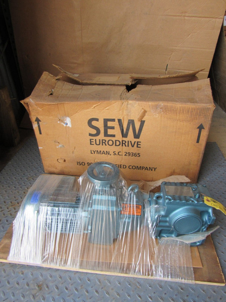 SEW-EURODRIVE VARIMOT GEARMOTOR S57D16DT80K4 .75HP 230/460V 1-1/4"BORE NEW !!