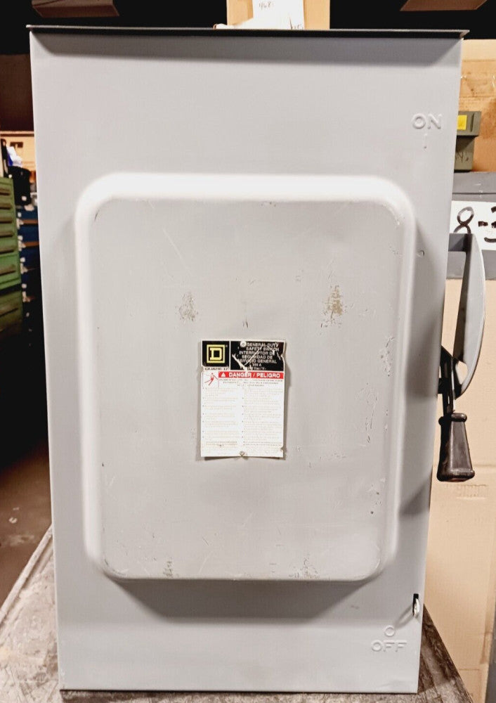 NEW SQUARE D D224NRB 200 AMP FUSIBLE GENERAL DUTY SAFETY SWITCH 2P/3W 240V 3R