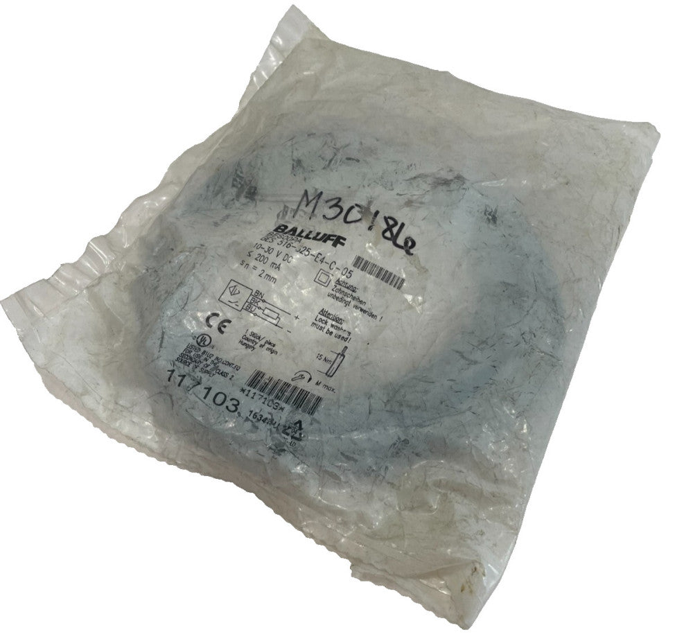 NEW BALLUFF BES 516-325-E4-C-05 INDUCTIVE SENSOR BES00PA BES516325E4C05