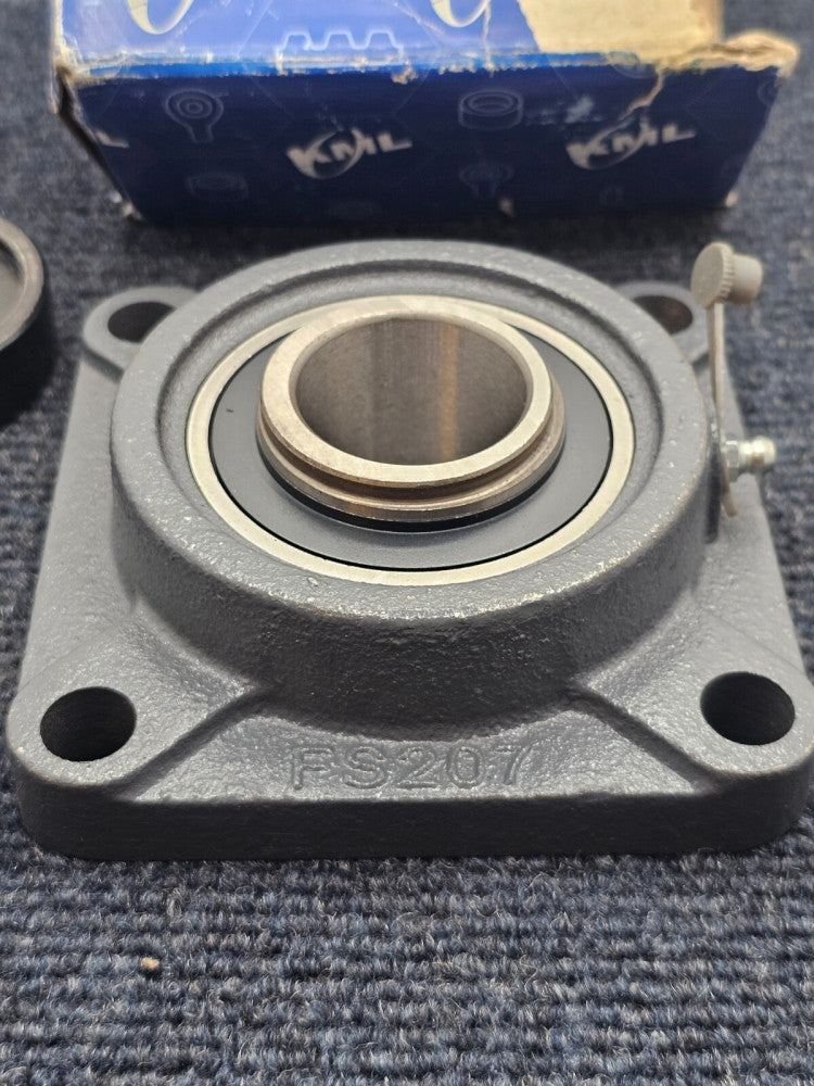 KML HC207-22 Pillow Block Bearing Black Cast Iron