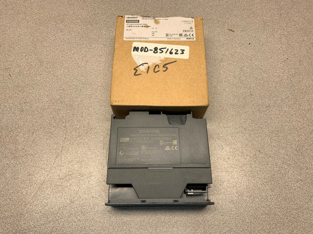 NEW IN BOX SIEMENS INTERFACE MODULE 63S7 153-1AA03-0XB0