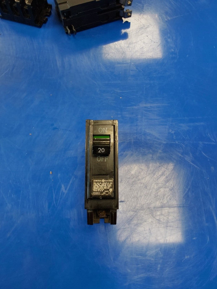 GE H101  THQB Plug-In Mount Type 10000 AMP Circuit Breaker 