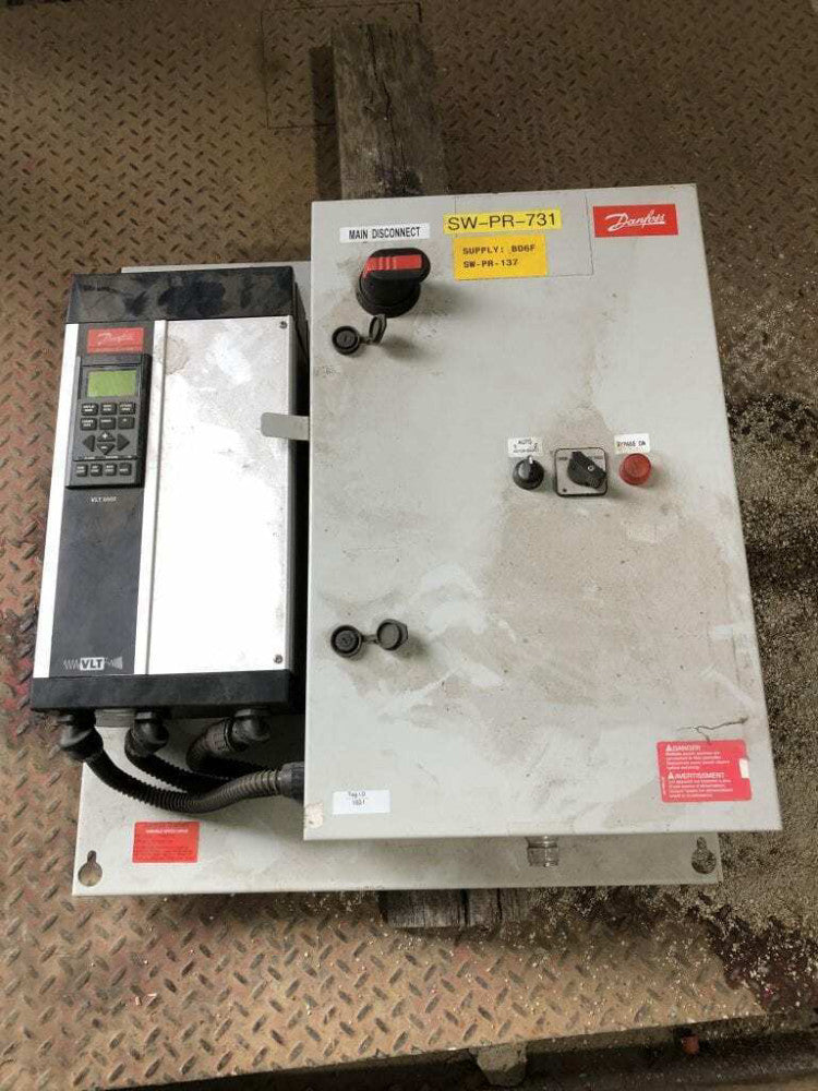 Danfoss VLT 6004 HVAC Frequency Converter 460V 3HP 0-1000Hz 3PH