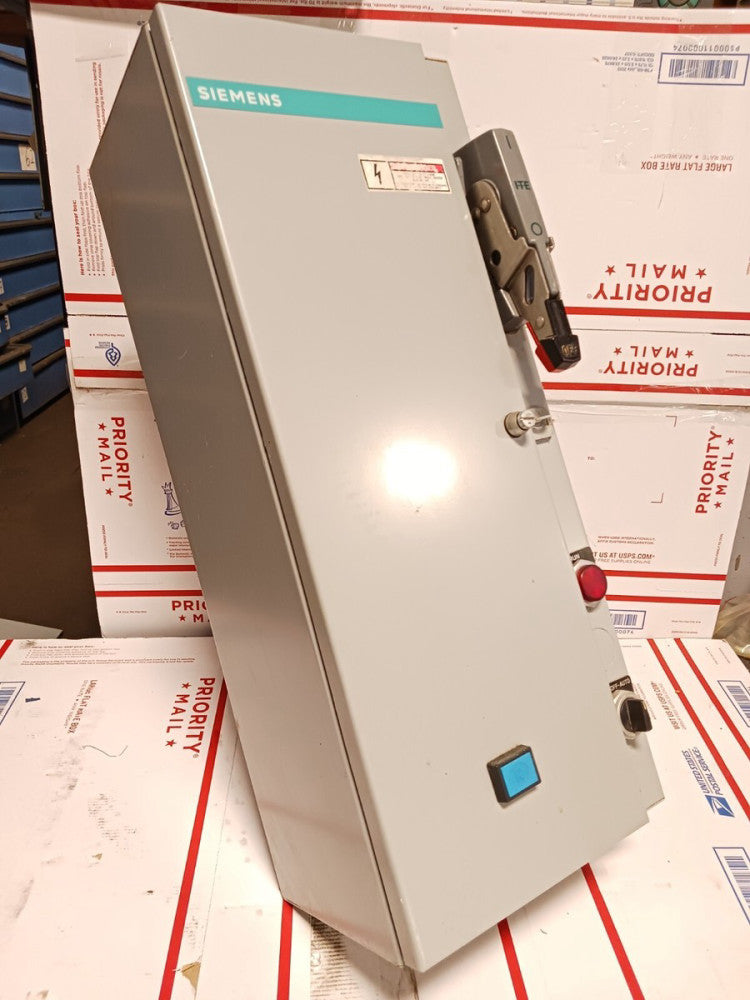 SIEMENS SCF1B4417A85400P0 SIZE 0 FUSIBLE COMBINATION MOTOR STARTER  3TB44