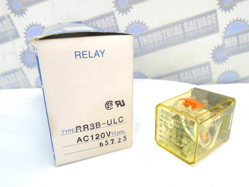 IDEC - RR3B-ULC-AV120V - RELAY, 3PDT, 10A, 120VAC W/ IND LGT (NEW in BOX)