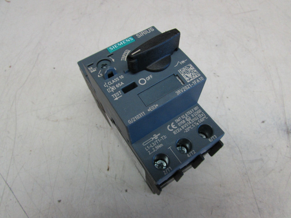 SIEMENS 3RV2021-1FA10 CIRCUIT BREAKER MANUAL MOTOR CONTROLL 3.5 - 5 Amps XLNT !!