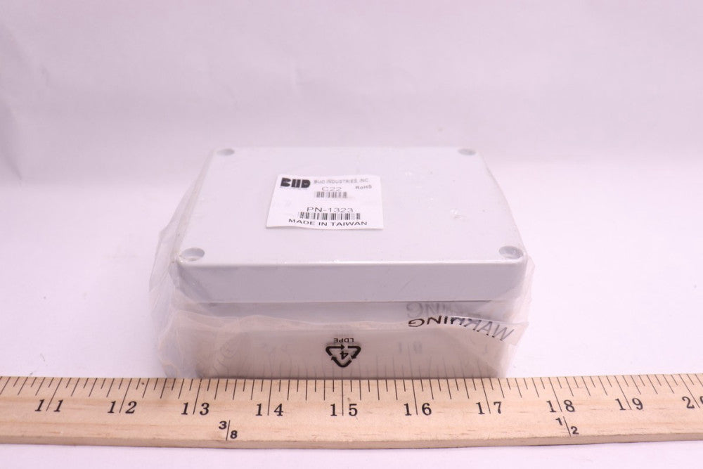 Bud Industries Enclosures NEMA Light Gray Polycarbonate PN-1323
