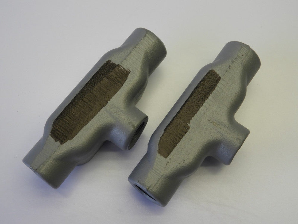 Lot of 2 Conduit Body, Style T , 3/4In, Iron FM7 Form 7 T27 O-Z/Gedney