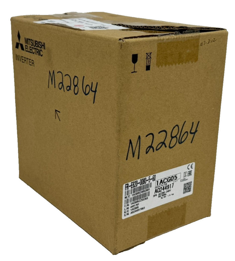 NEW MITSUBISHI FR-E820-0080-5-60 INVERTER DRIVE FR-E800
