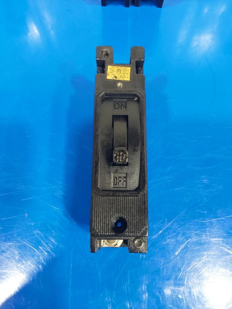 ITE ET1151  CIRCUIT BREAKER 15 AMP 1 POLE  125 VOLT