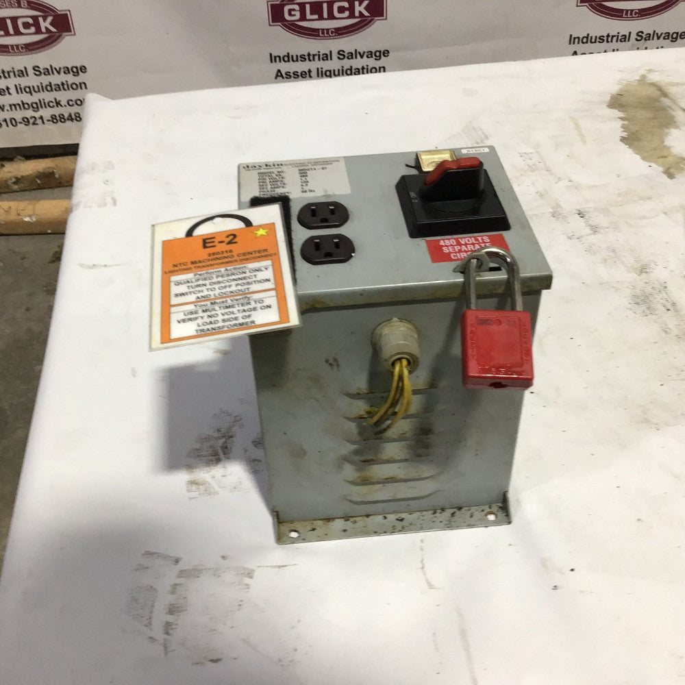 DAYKIN MDGTA-07 460-115V 500VA TRANSFORMER DISCONNECT - USED