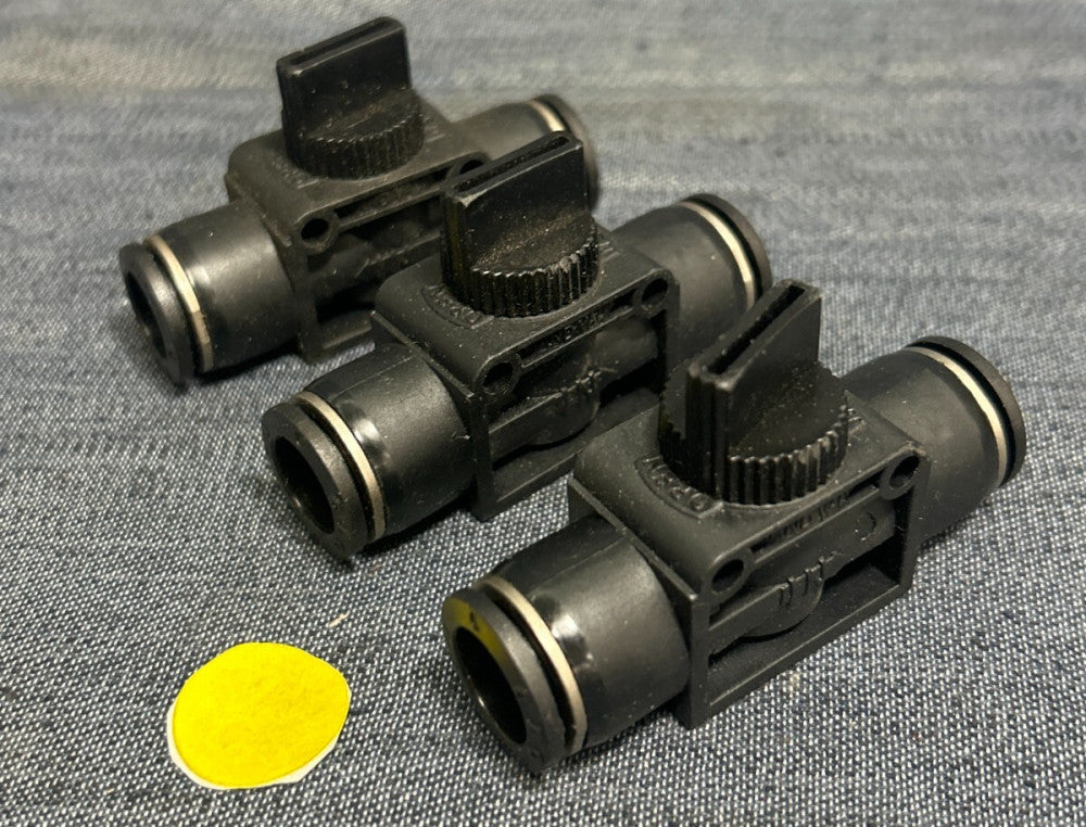 NITRA PNEUMATICS PUSH TO CONNECT MANUAL SHUT OFF VALVE   MODEL HVU12  LOT OF 3