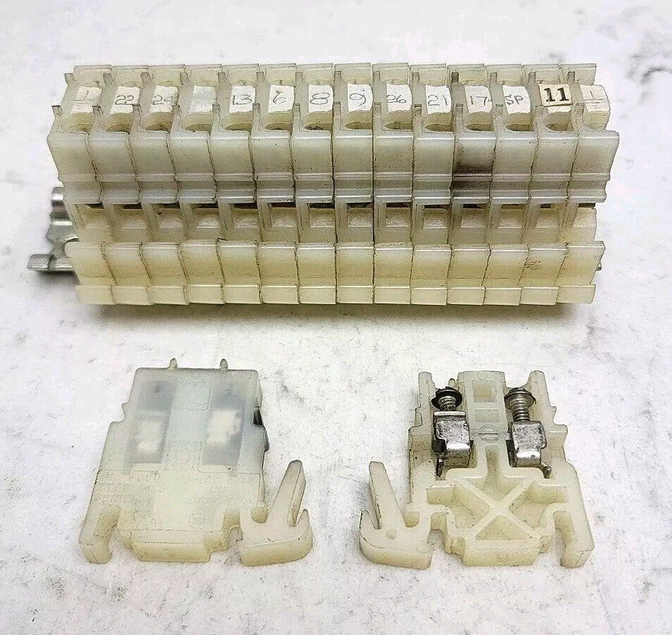 16 Pack Square D CL 9080 Terminal Block Series A 300V 10-22 Awg Used