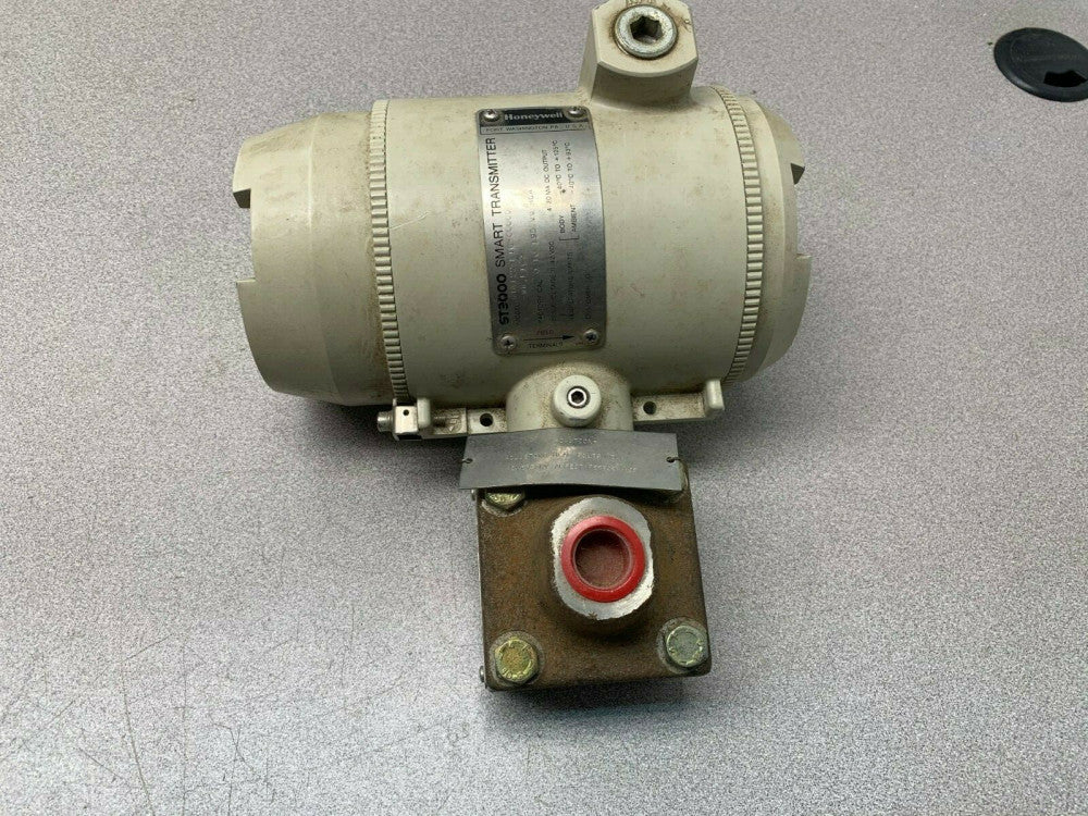 NEW NO BOX HONEYWELL SMART TRANSMITTER STA12-E1G-00000-MB,F1C3