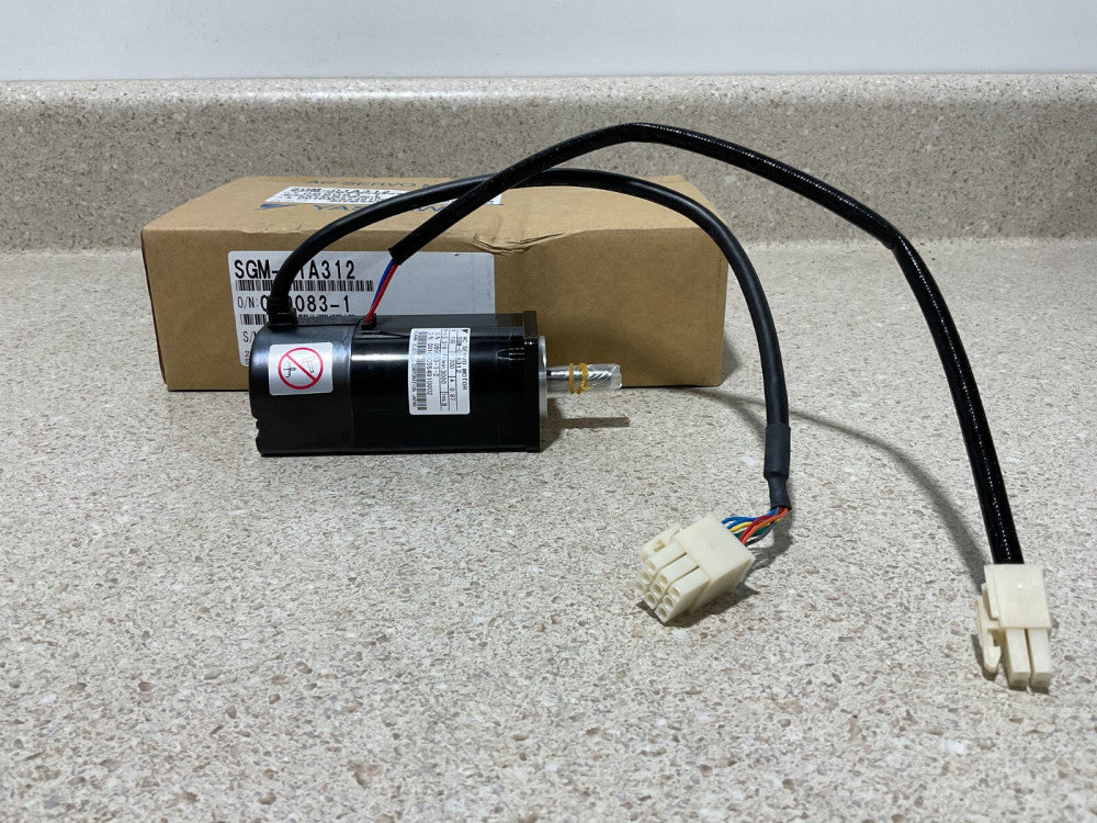 Yaskawa SGM-01A312 NEW