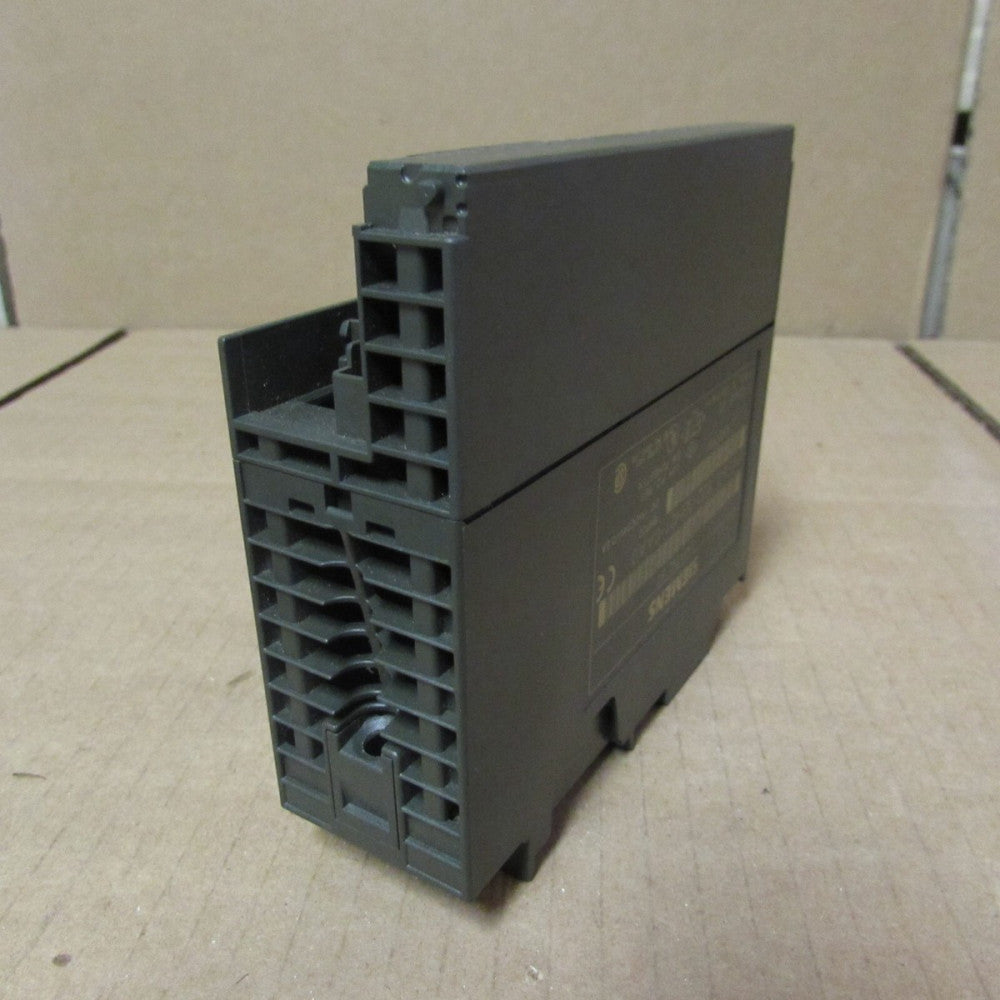 SIEMENS 6ES7 332-1BH01-0AA0, SIMATIC S7 DIGITAL OUTPUT MODULE, XLNT TAKEOUT!
