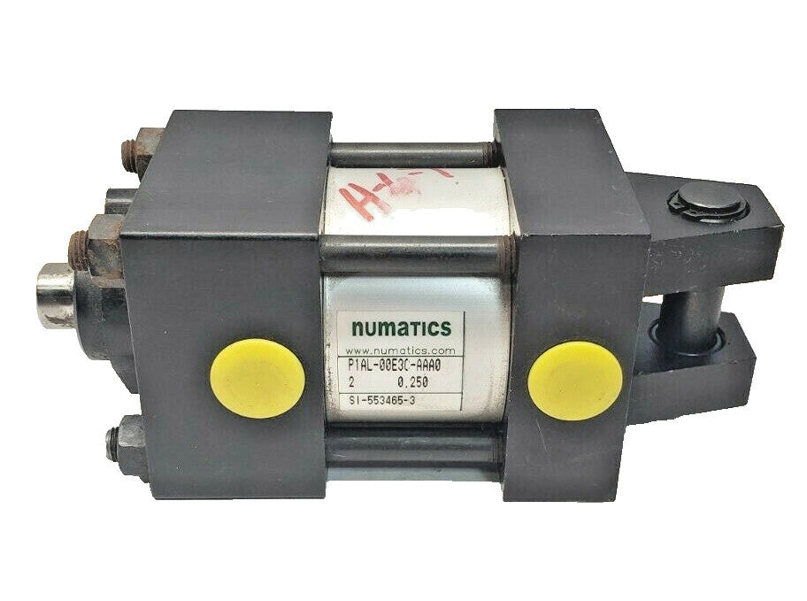 New Numatics Fixed Clevis Pneumatic Cylinder 2" Bore 1/4" Stroke P1AL-00E3C-AAA0
