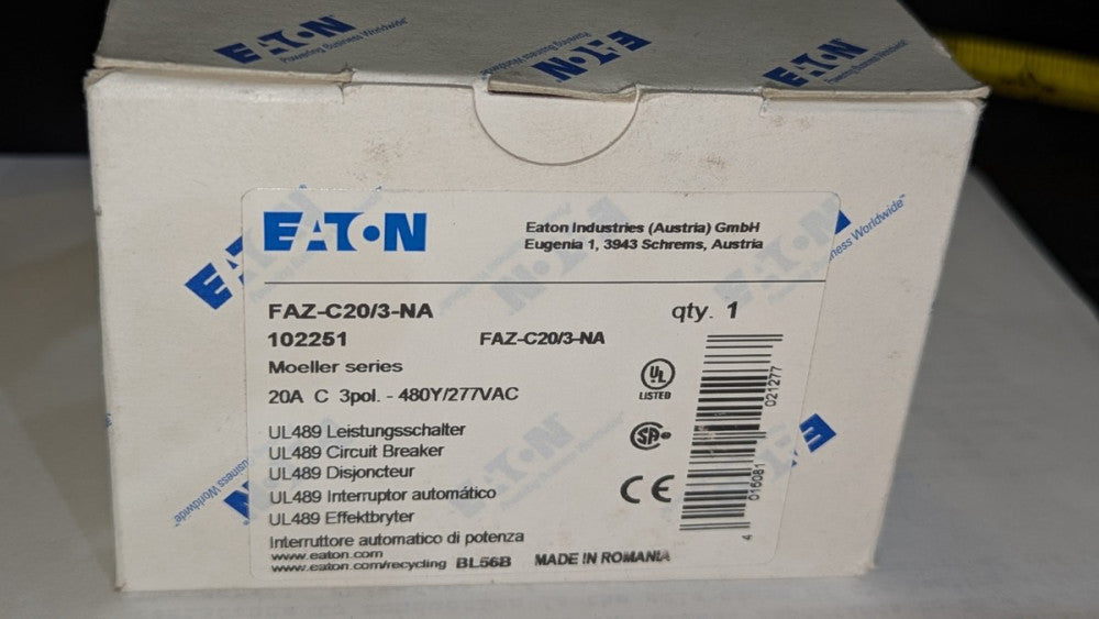 Case of (2) Eaton Moeller 102251 20A Breaker FAZ-C20/3-NA NIB