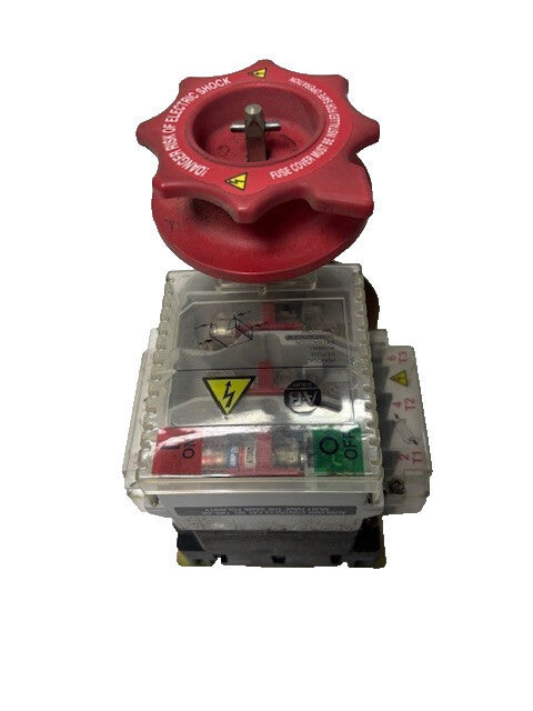 ALLEN BRADLEY 194R-NC030P B SER A FUSIBLE DISCONNECT SWITCH WITH LPJ-20SP FUSES