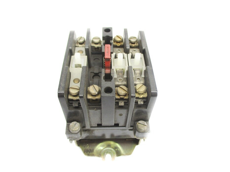 ALLEN BRADLEY 700-N200A1 SER. C 120V (AS PICTURED) UNMP