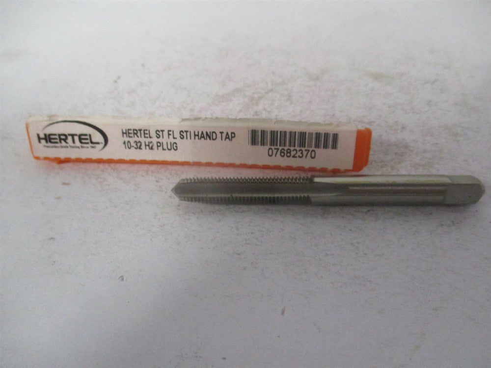 (K007036AS) #10-32 UNF H2 3 Flute Bright Finish HSS Plug Chamfer Hand STI Tap 