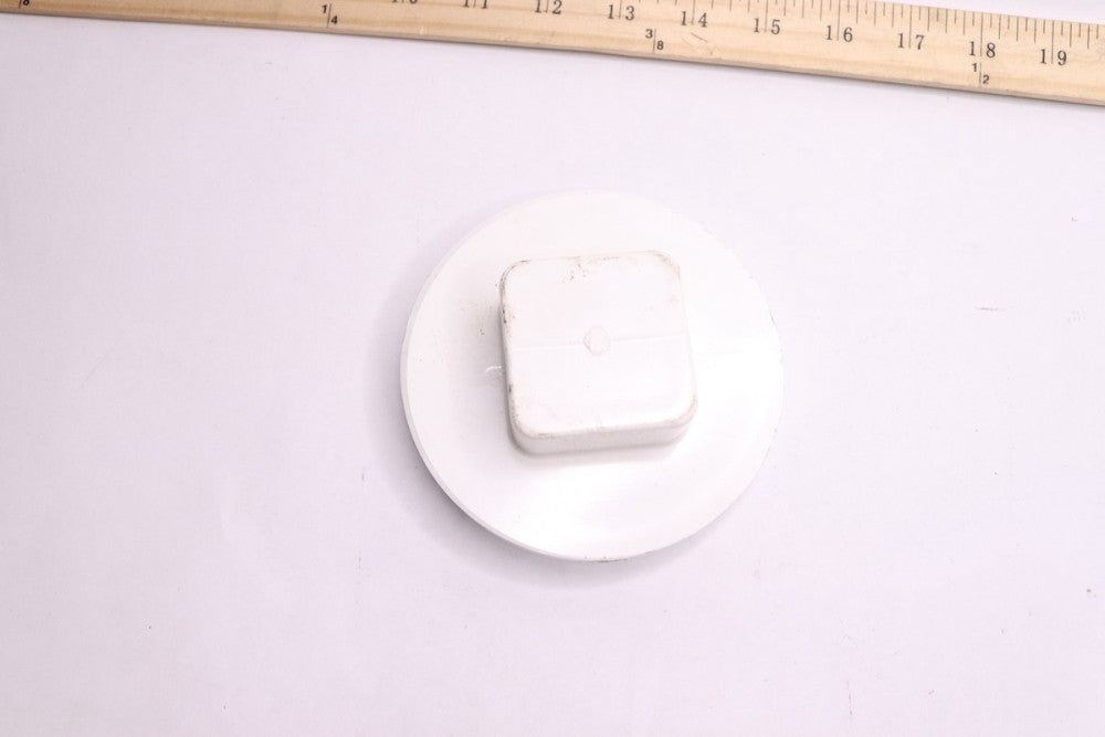 Lesso PVC Sewer Plug Square Head White 4" LP106-040