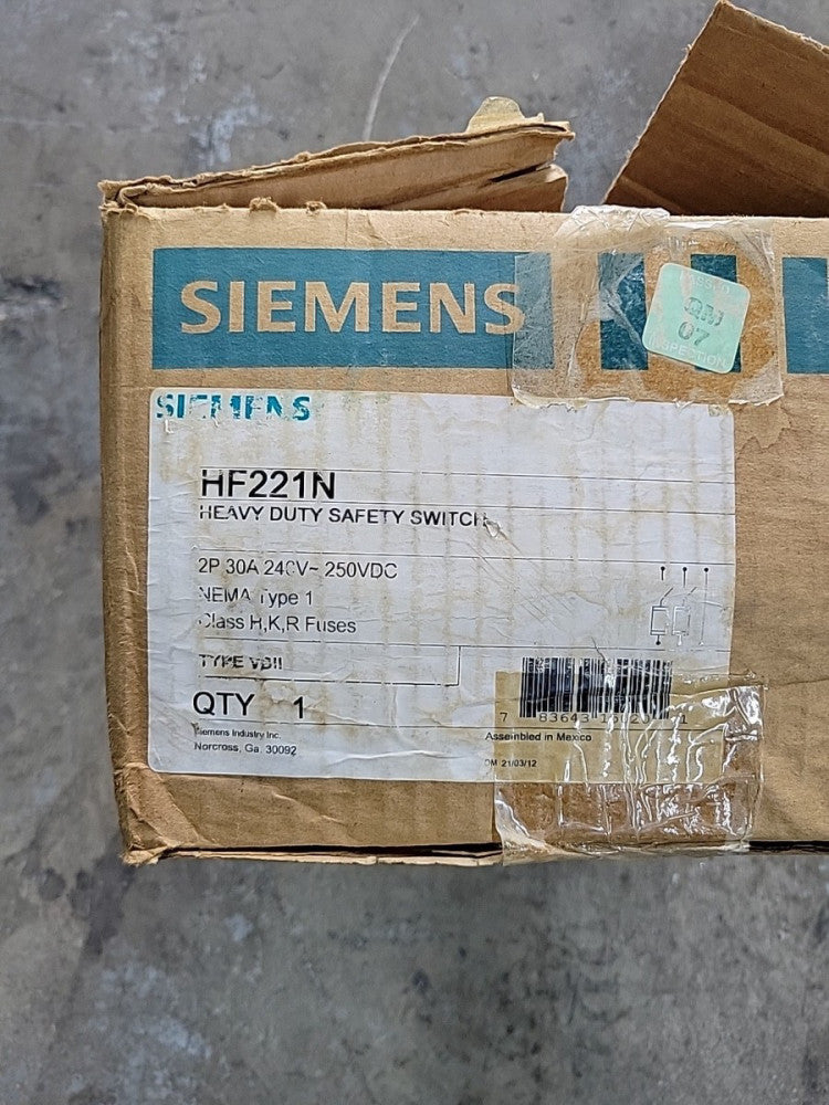 SIEMENS HF221N 30A AMP 2P POLE 240V NEMA 1 FUSIBLE HD SAFETY SWITCH