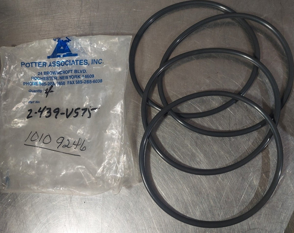 LOT OF 4 - DRESSER ROOTS O-RING. 10109246